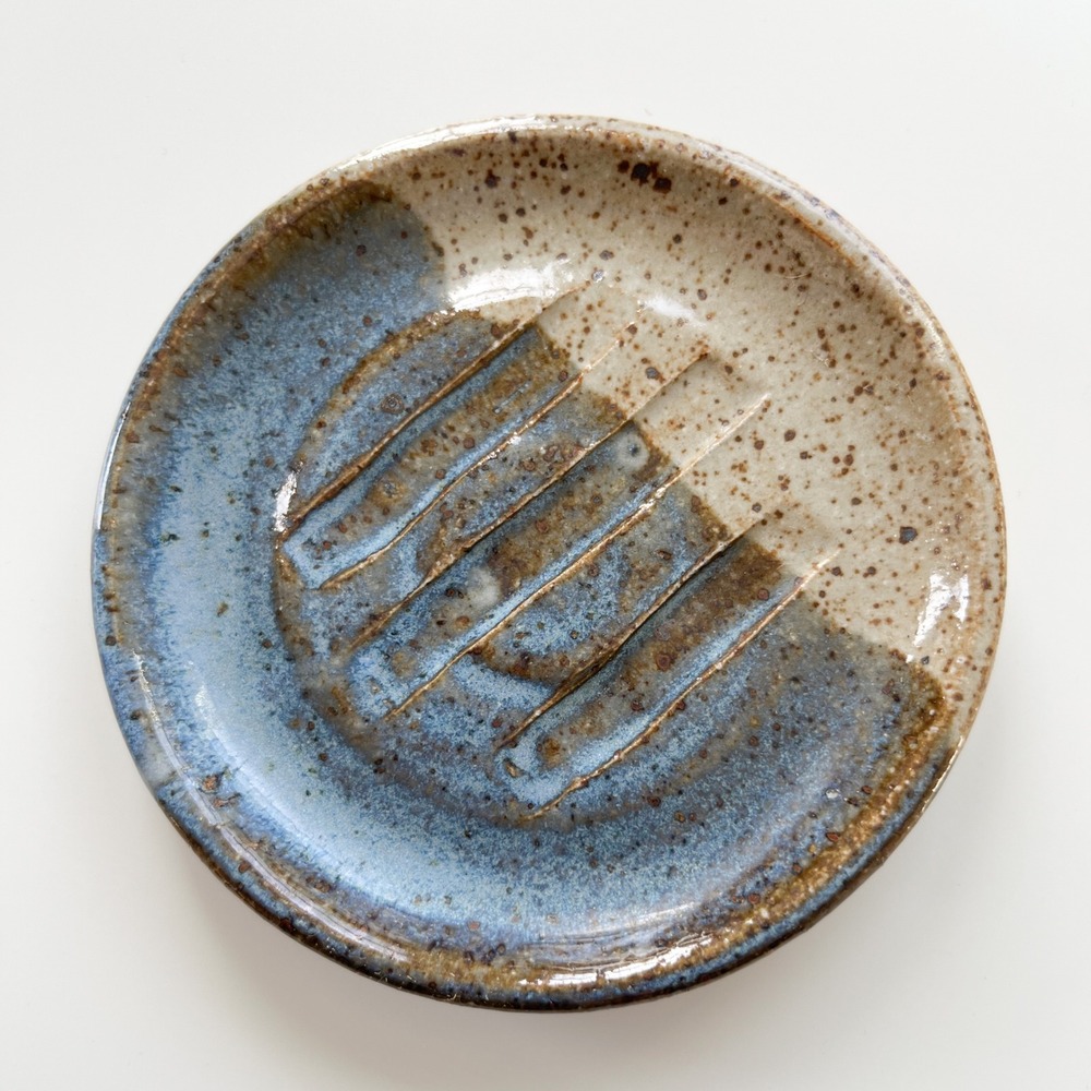 Handmade‎ Stoneware Glazed Pottery Round Soap Dish Signed Blue Cream 4.5"